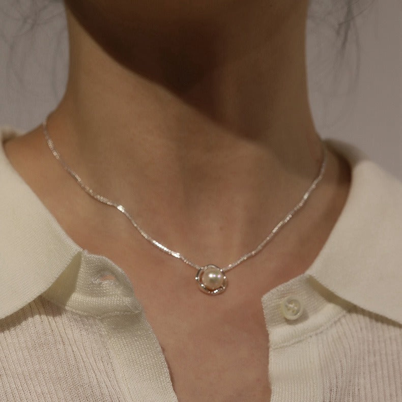 Sweet And Elegant Necklace For Ladies