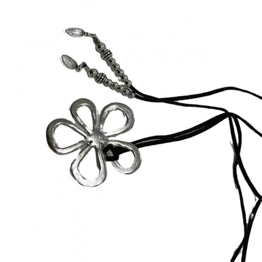 Bohemian Hollow-Out Flower Clavicle Chain European Style