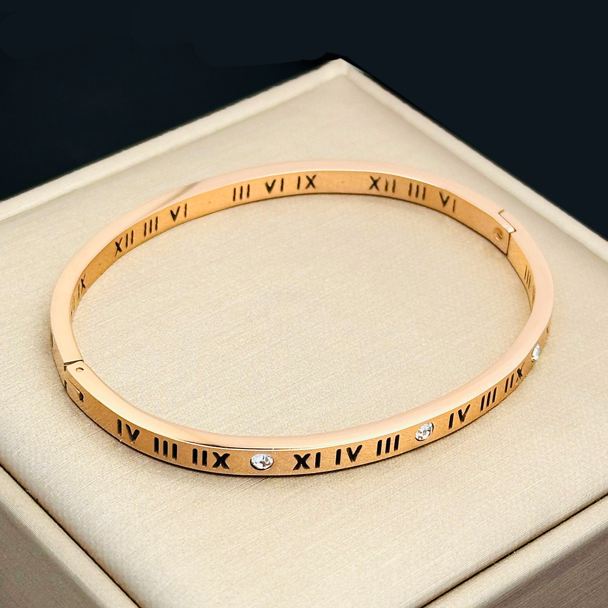 Fashionable And Personalized Roman Character Non Fading Wristband