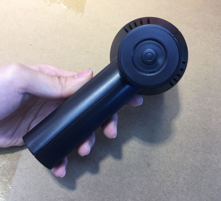 Electric Cleaning Dust Remover Lint Dust Brush Handheld Mini Vacuum Cleaner