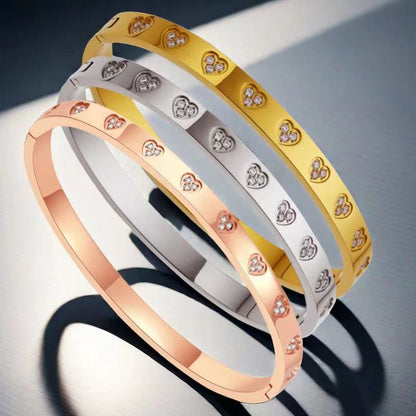 Romantic Heart Titanium Steel Bracelet For Ladies