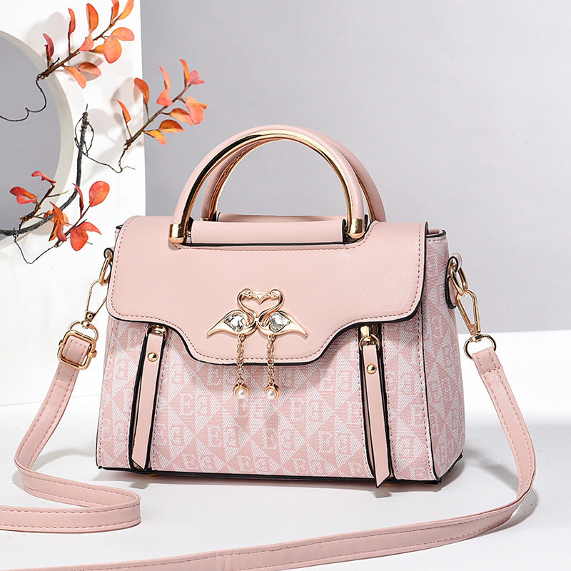 Ladies New Stylish Versatile Tote Shoulder And Purse Bag