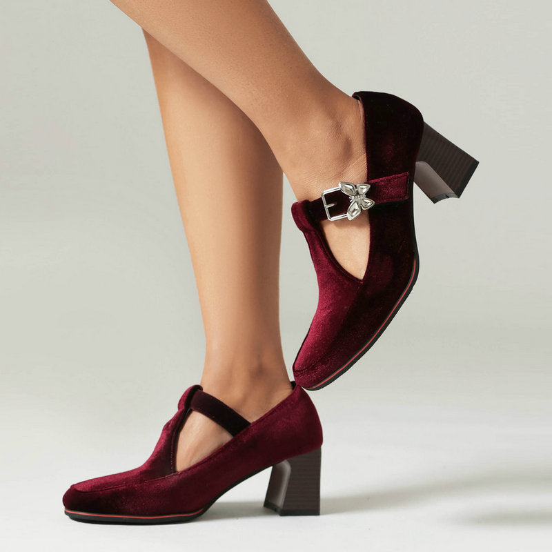 Ladies Fashionable Chunky-heel High Heels With Buckles