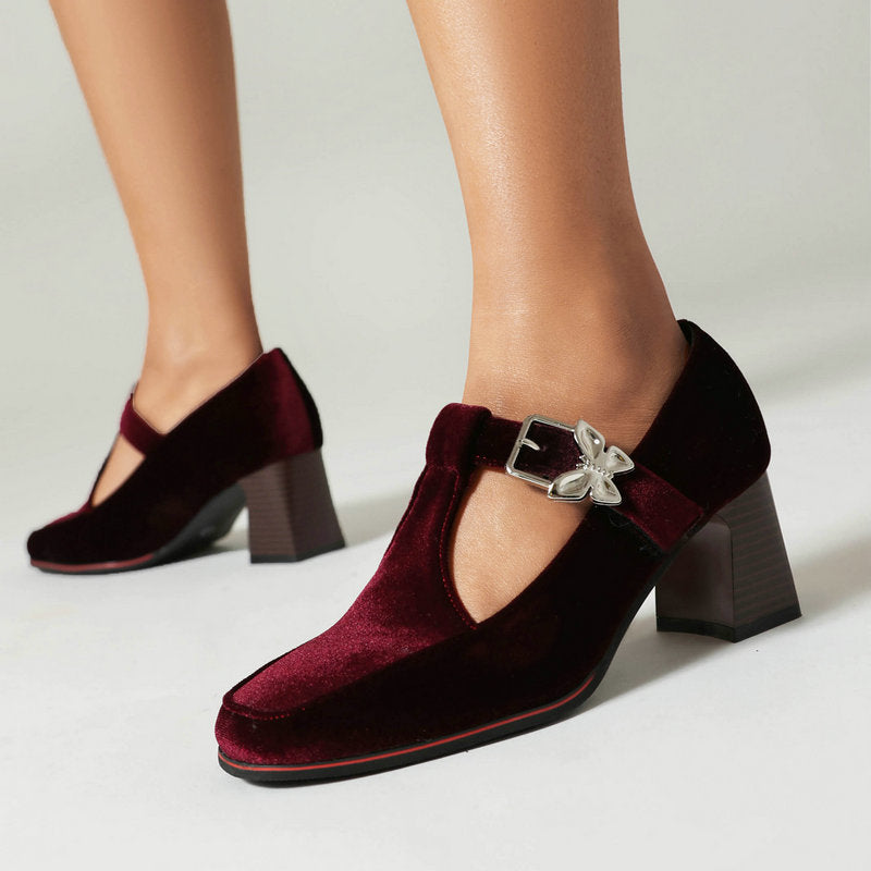 Ladies Fashionable Chunky-heel High Heels With Buckles