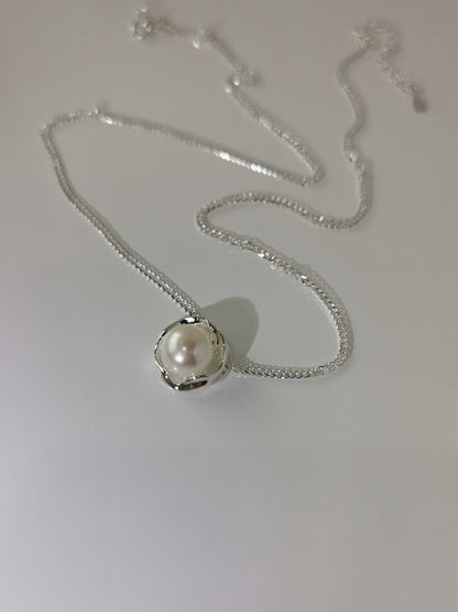 Sweet And Elegant Necklace For Ladies