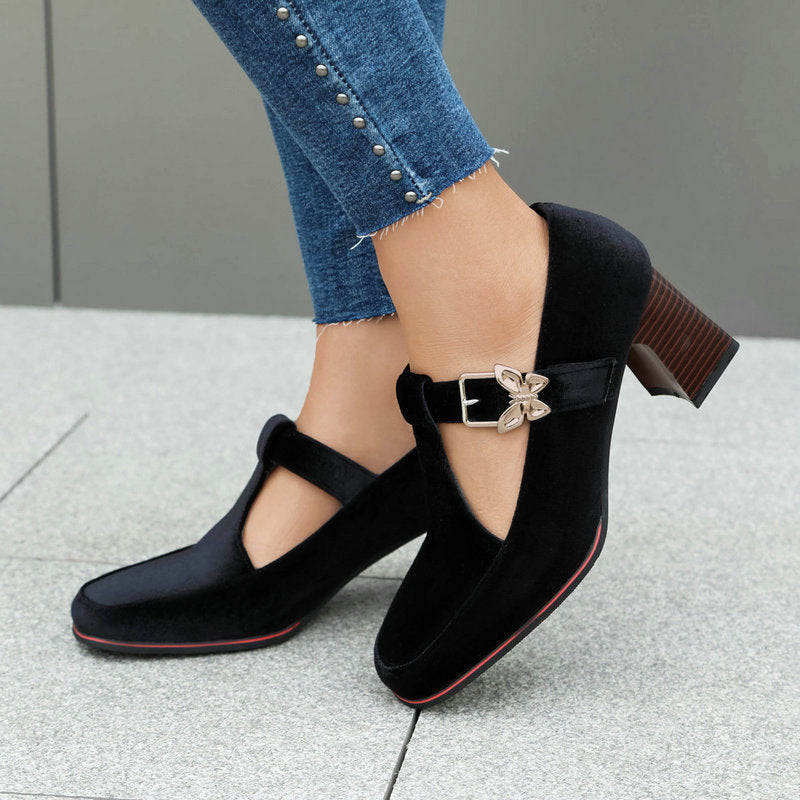 Ladies Fashionable Chunky-heel High Heels With Buckles